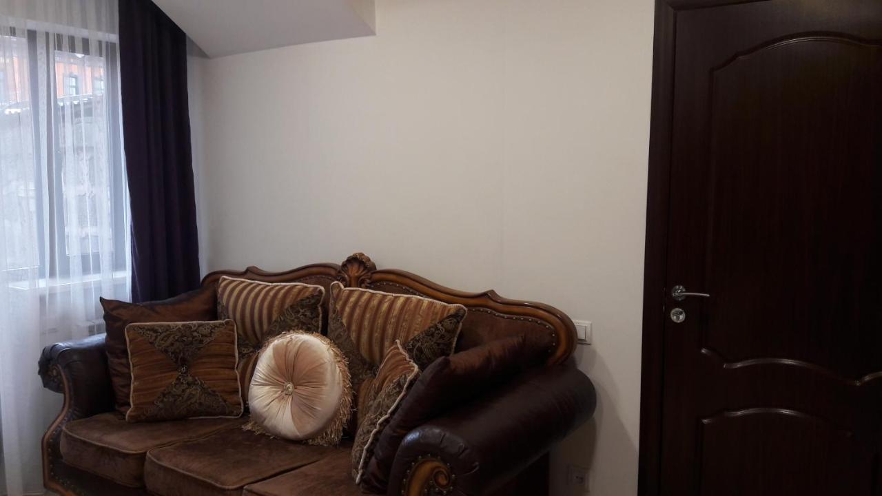 Gyumri Guest House Buitenkant foto